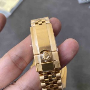 Clean Factory 126718GRNR Yellow Gold GMT-Master II Replica