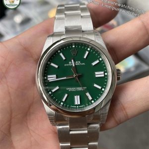 Rolex Oyster Perpetual 41 Green Dial Replica – VS Factory 134300-0004 with Dandong 3230 Movement