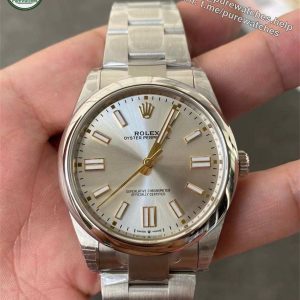 Rolex Oyster Perpetual 41 Silver Dial Replica – VS Factory M124300-0001 with Dandong 3230 Movement